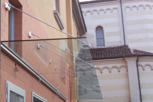 Fedeli s.r.l. _ Pensilina in vetro modello Gran Sasso
